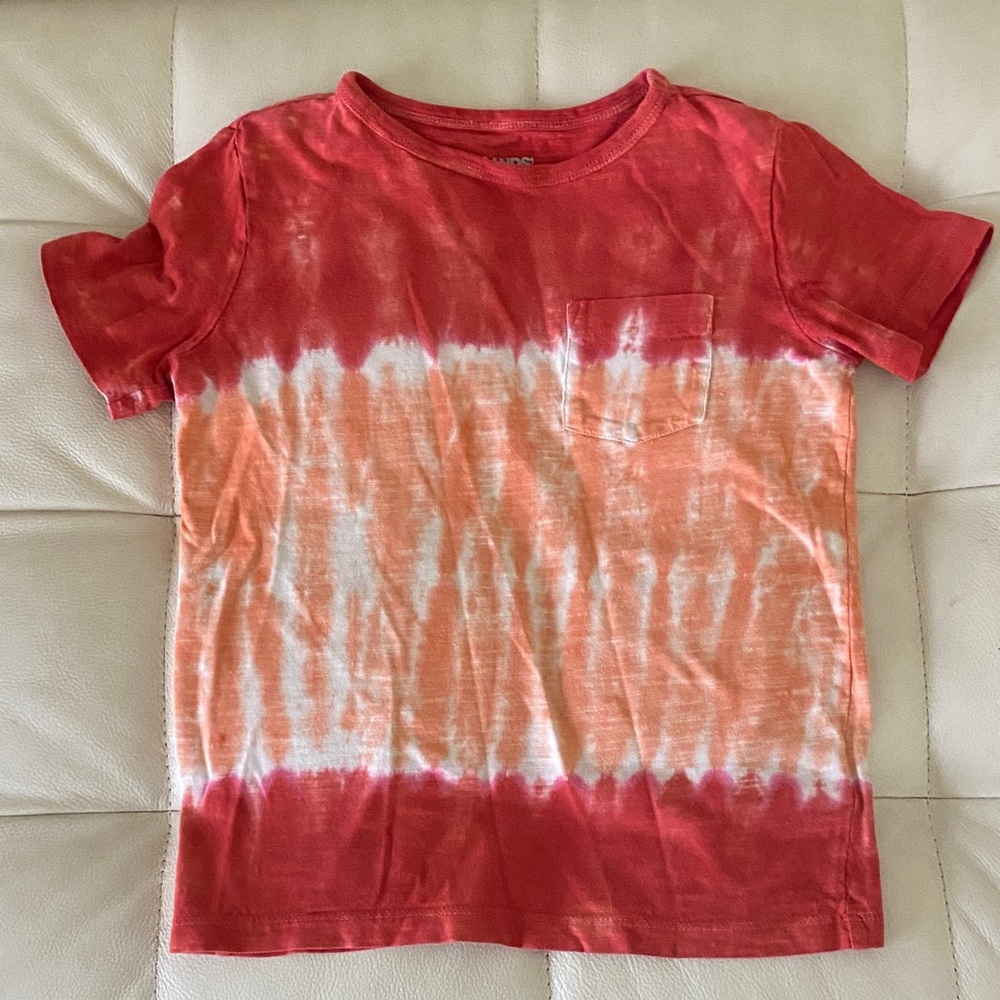 5/$20 Lands’ End Tie-Dye T-Shirt size 6-7